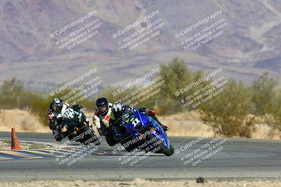 media/Jan-16-2022-CVMA (Sun) [[7f3d92989d]]/Race 2 Supersport Middleweight/